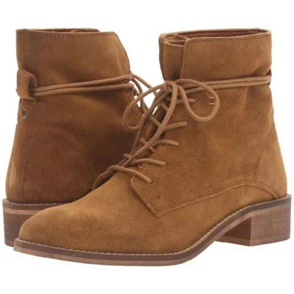 Steve Madden Rosaly Round Toe Suede Ankle Boot Tan C361
